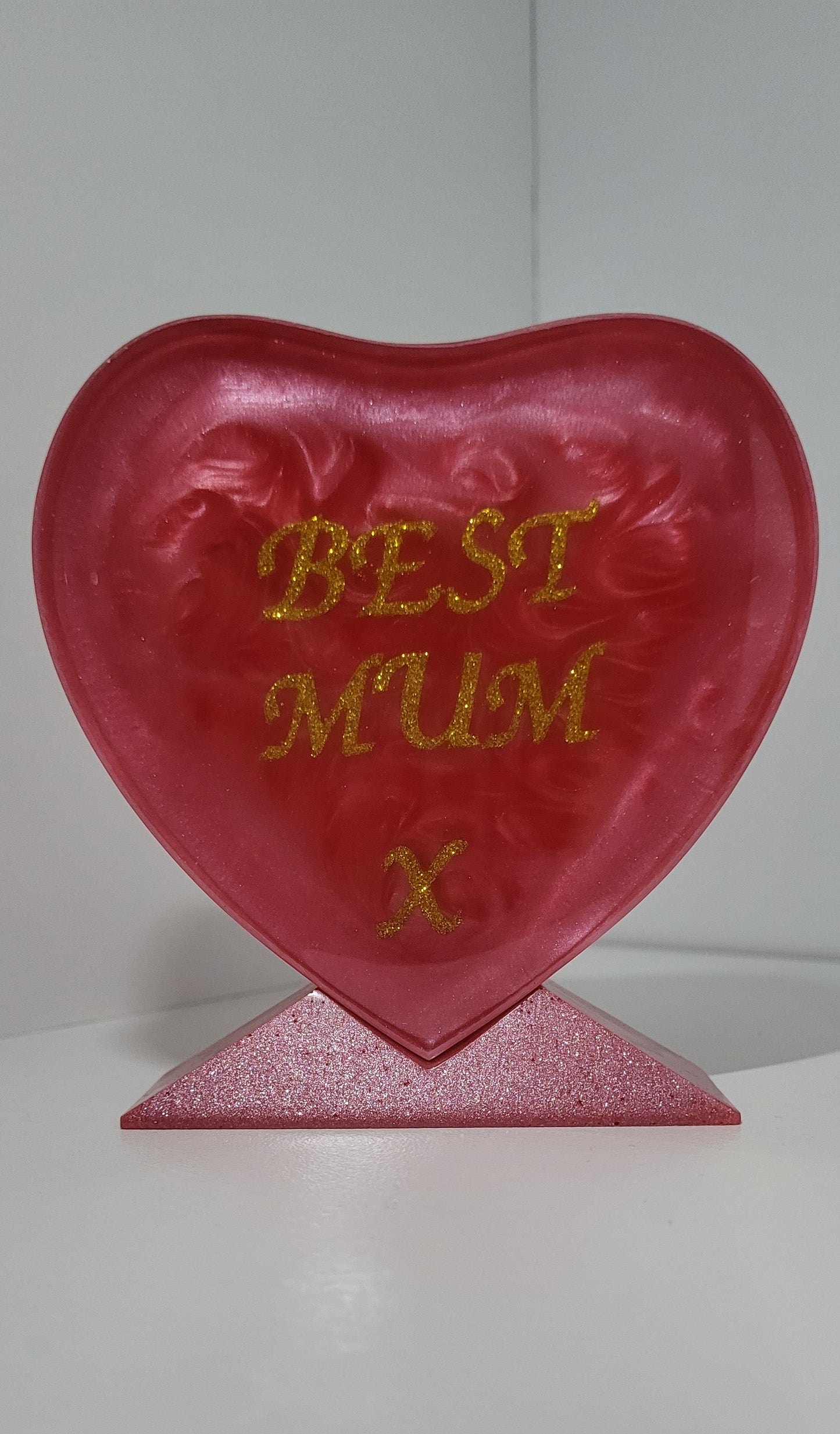 Mum Heart Stand Gift